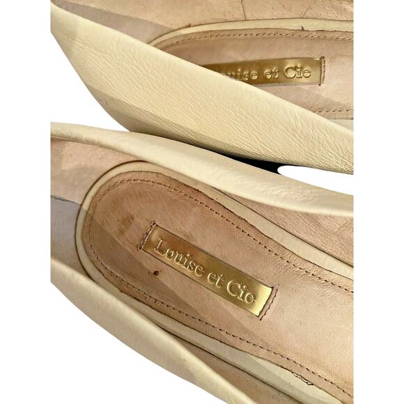 Louise Et Cie White Leather Shoes Classic Mid Heel Pumps US Size 8M Career Wear - Picture 3 of 9
